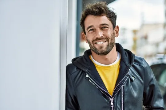 专注阅读体育资讯的用户形象